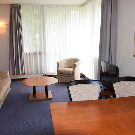 Dresden 4* 라데보일